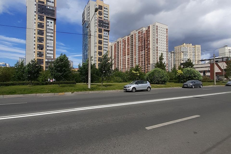 Продаётся 2-комнатная квартира, 78.5 м²