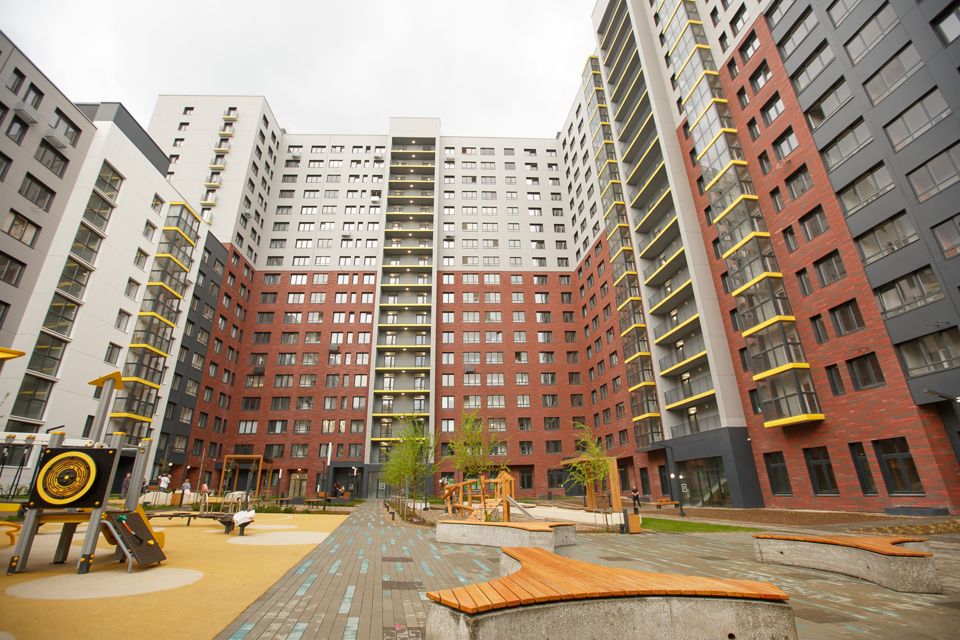 Продаётся 2-комнатная квартира, 68.1 м²