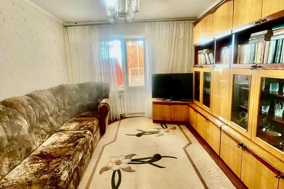 Продаётся 2-комнатная квартира, 49.7 м²