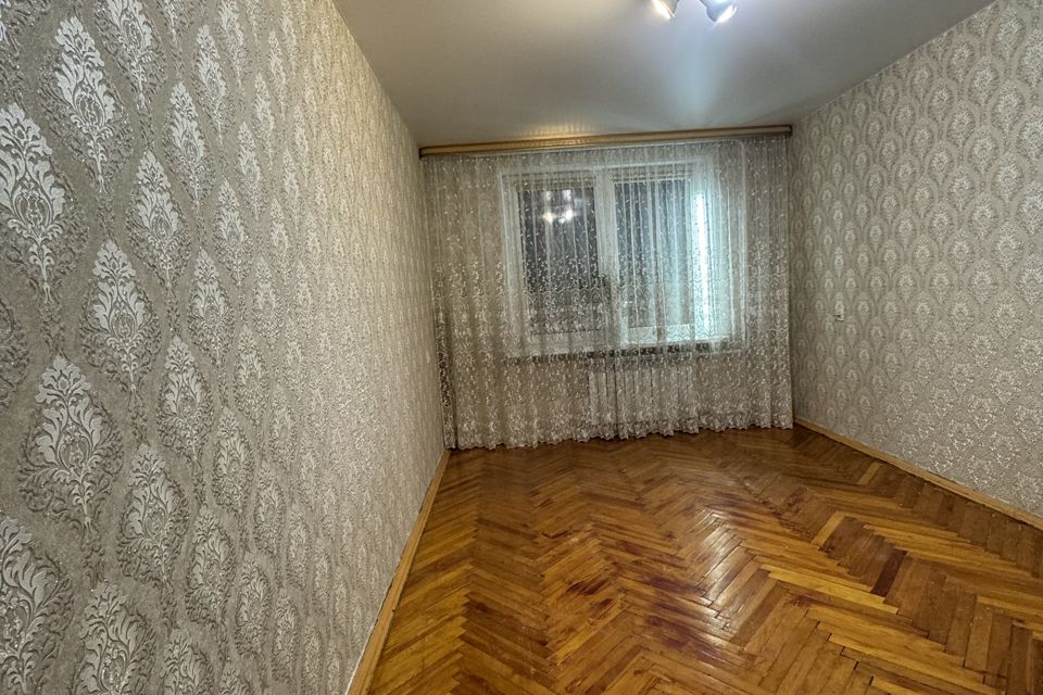 Продаётся 3-комнатная квартира, 64.9 м²