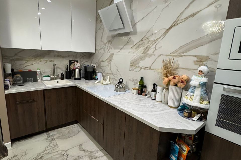 Продаётся 1-комнатная квартира, 51 м²