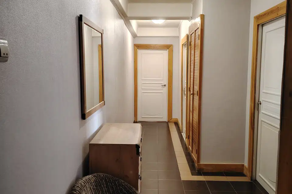 Продаётся 4-комнатная квартира, 73 м²