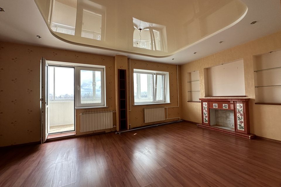 Продаётся 3-комнатная квартира, 97.6 м²