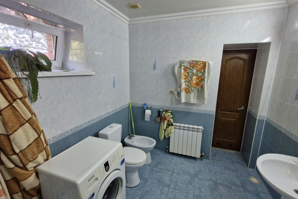 Продаётся 2-этажный дом, 147.7 м²