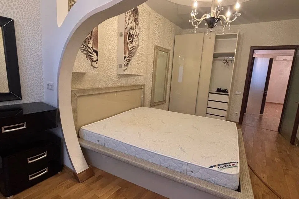 Продаётся 2-комнатная квартира, 56 м²