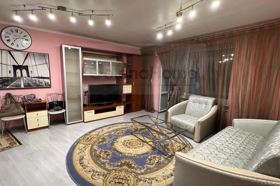 Сдаётся 2-комнатная квартира, 60 м²