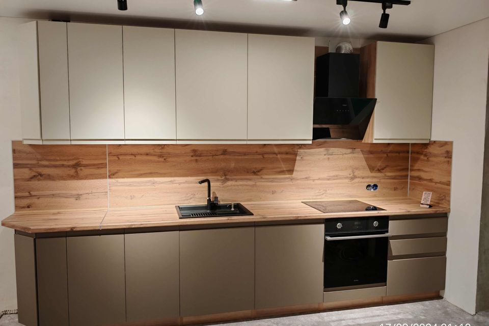 Продаётся 2-комнатная квартира, 52.4 м²