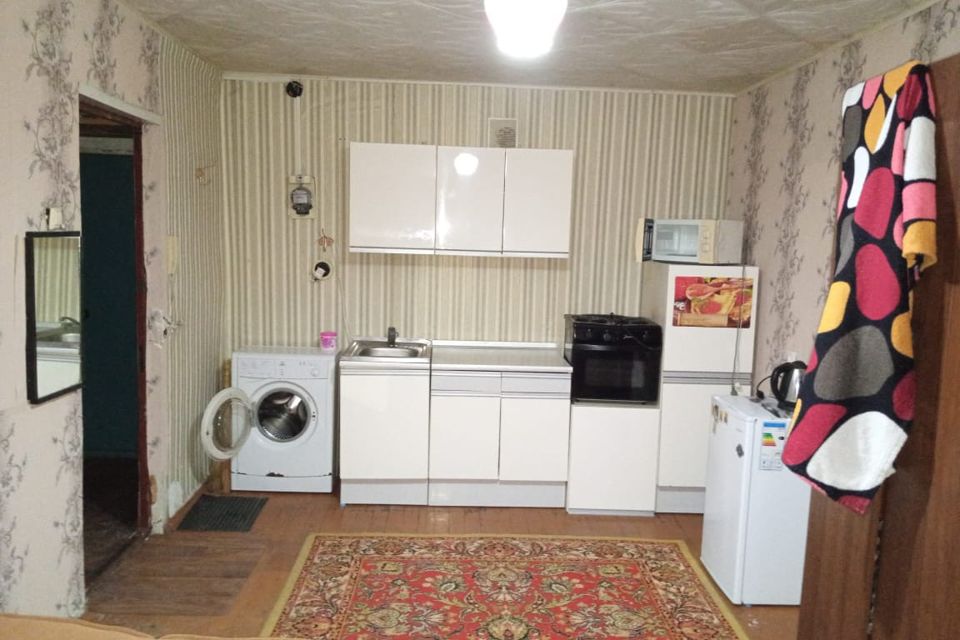 Продаётся комната в 1-комн. квартире, 18 м²