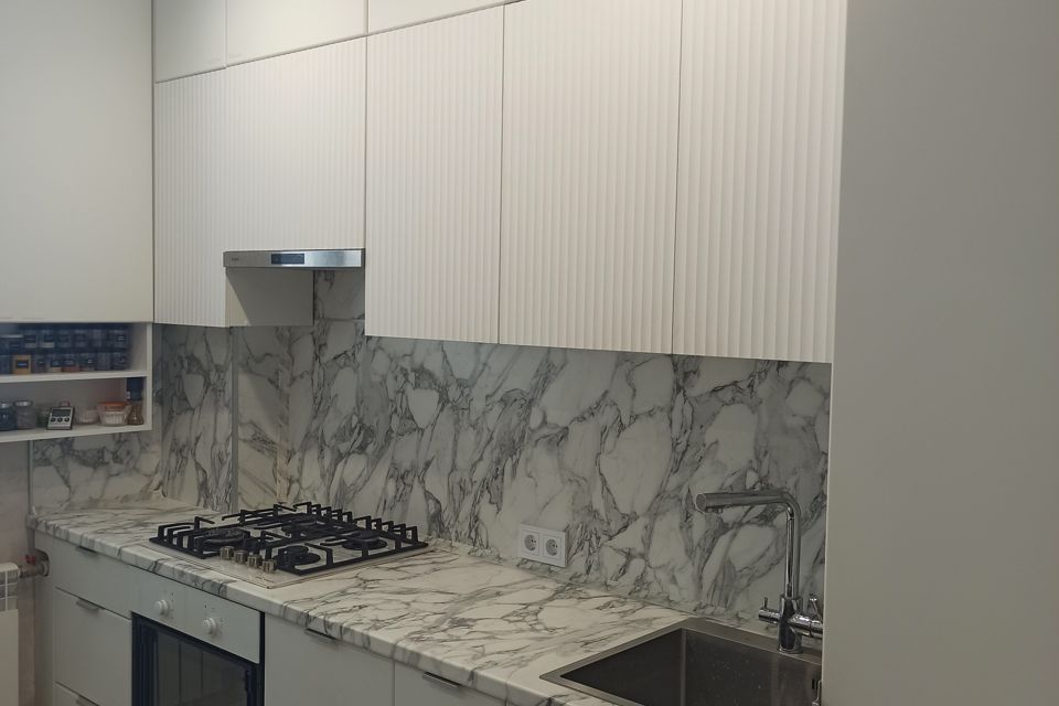 Продаётся 3-комнатная квартира, 62.7 м²