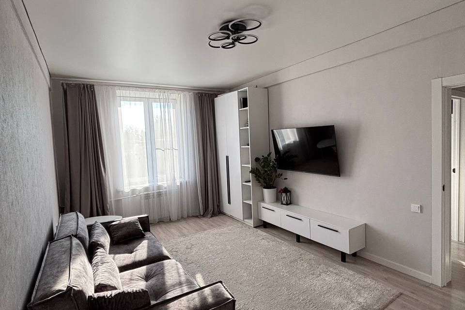 Продаётся 2-комнатная квартира, 62 м²