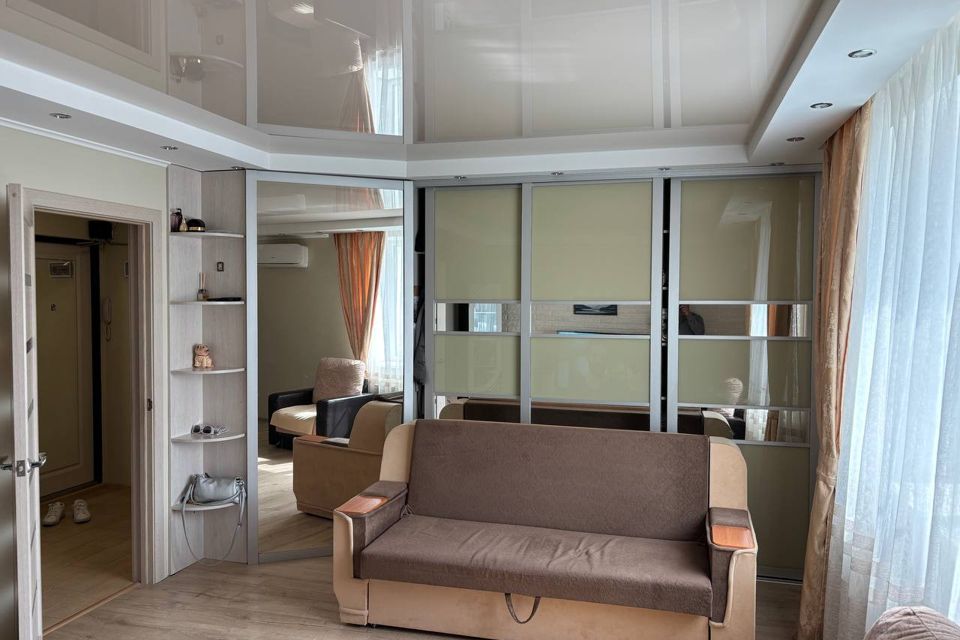 Продаётся 1-комнатная квартира, 47 м²
