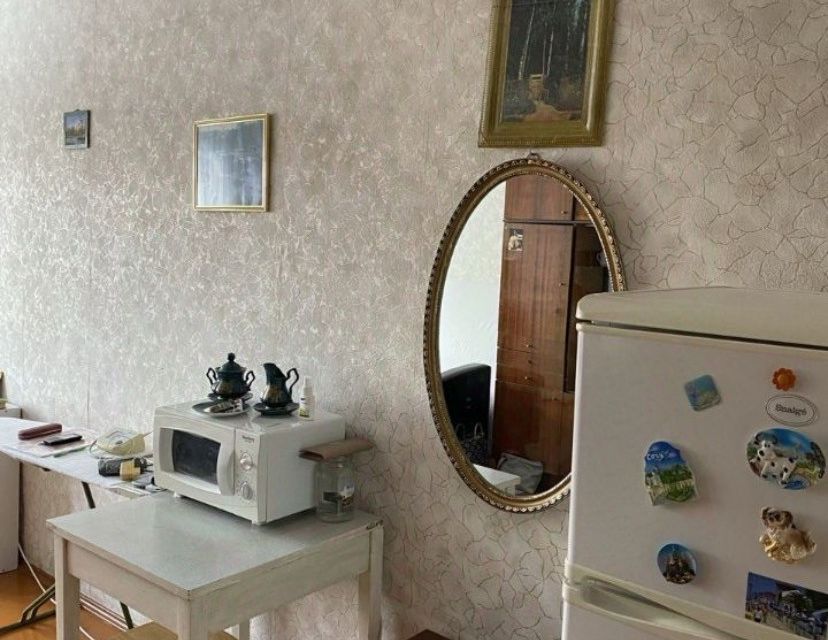 Продаётся 4-комнатная квартира, 65 м²