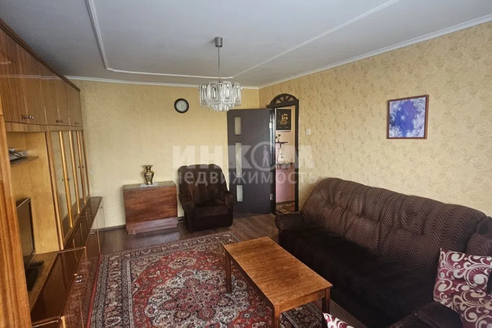 Продаётся 4-комнатная квартира, 80 м²