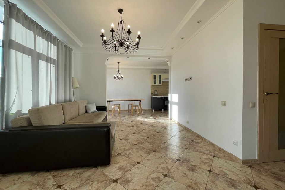 Продаётся 3-комнатная квартира, 98.7 м²
