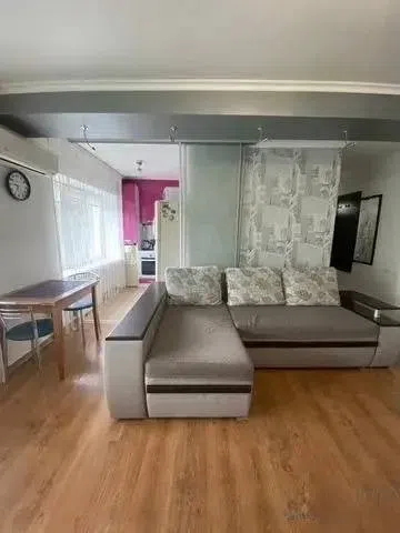 Продаётся 2-комнатная квартира, 4 м²