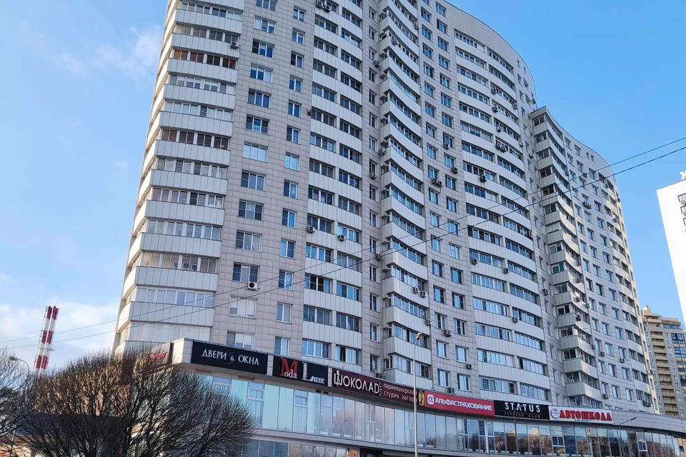 Продаётся 1-комнатная квартира, 52.5 м²