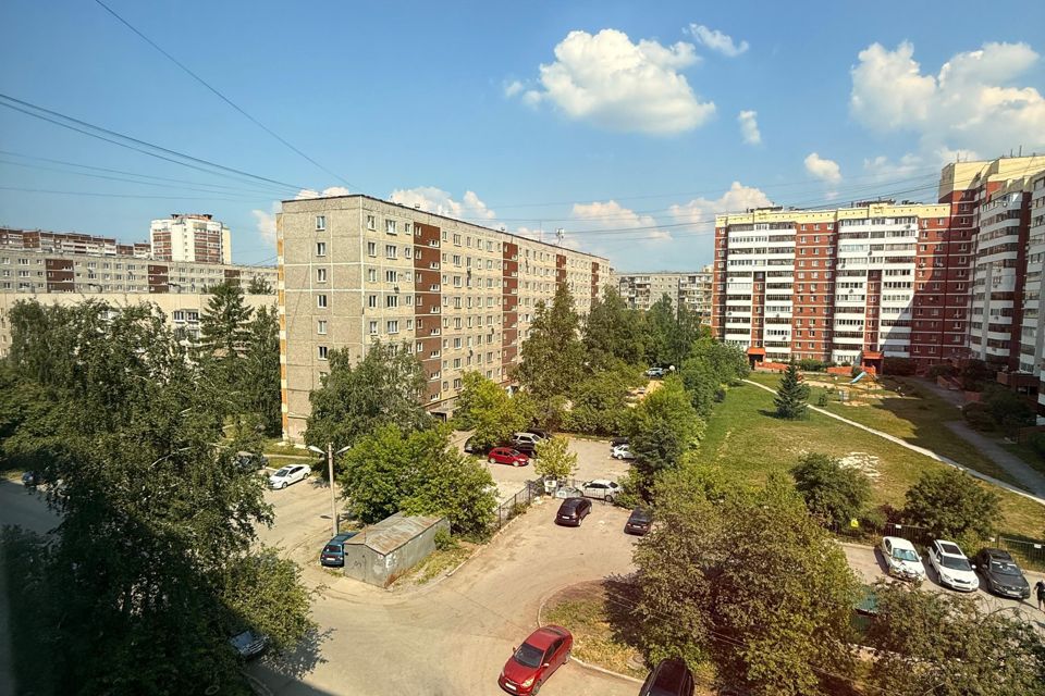 Продаётся 3-комнатная квартира, 58.7 м²