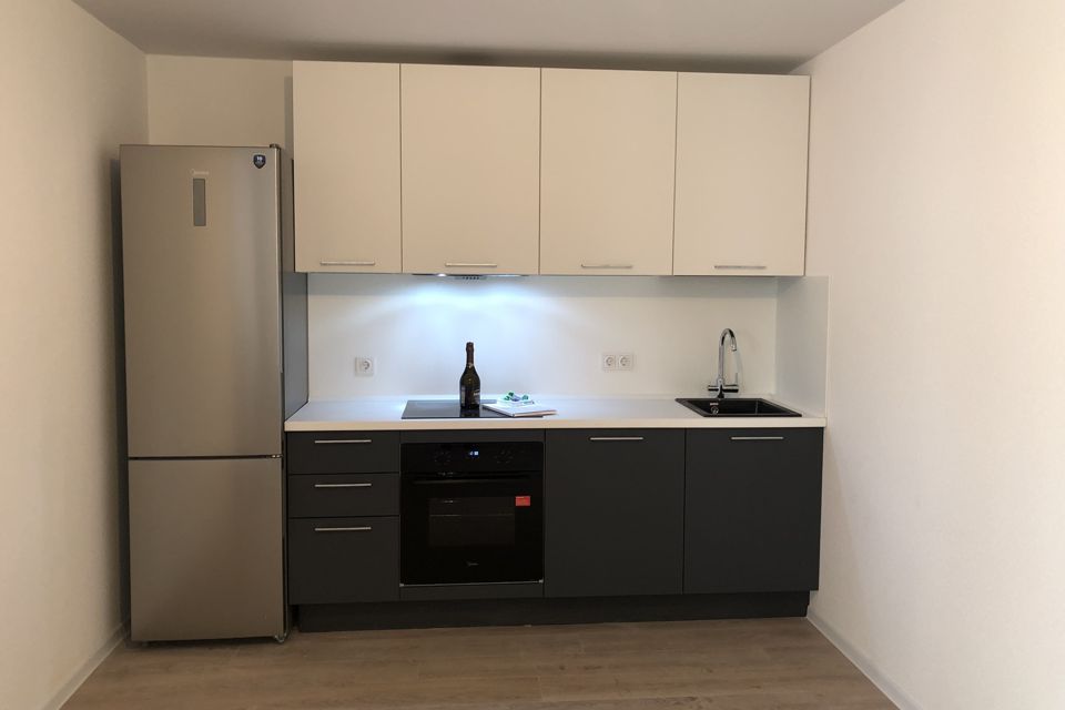 Продаётся 2-комнатная квартира, 54.6 м²