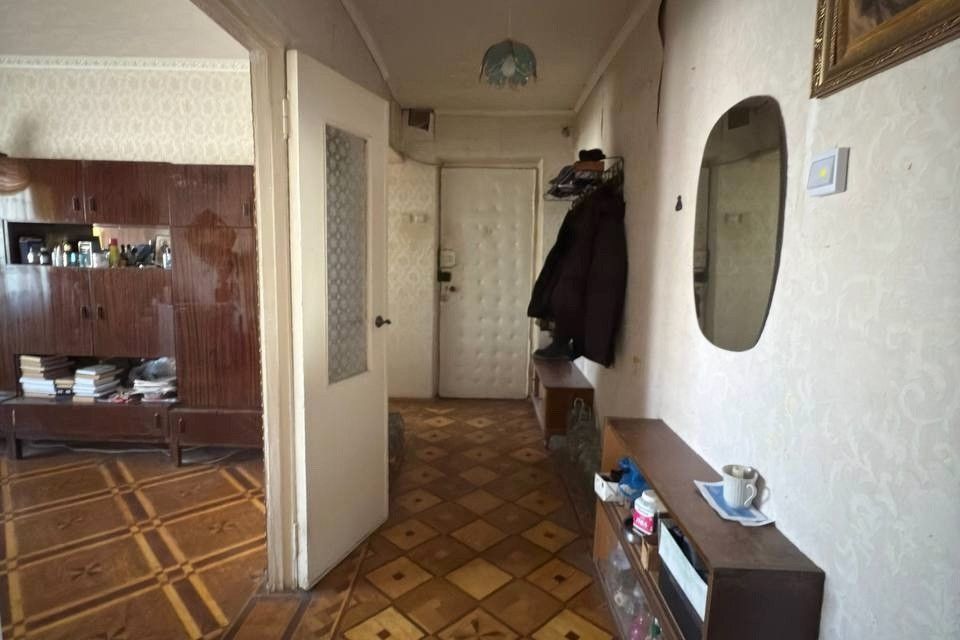 Продаётся 4-комнатная квартира, 80 м²