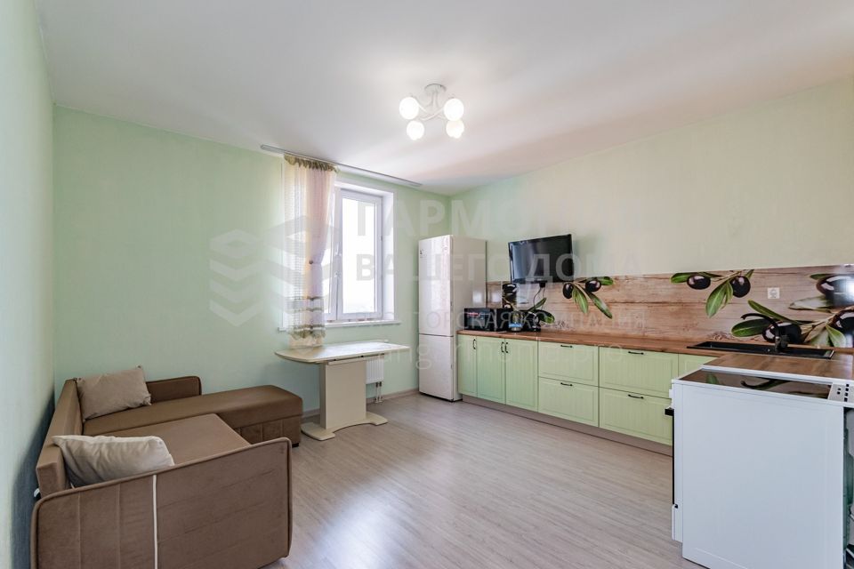 Продаётся 1-комнатная квартира, 39.6 м²