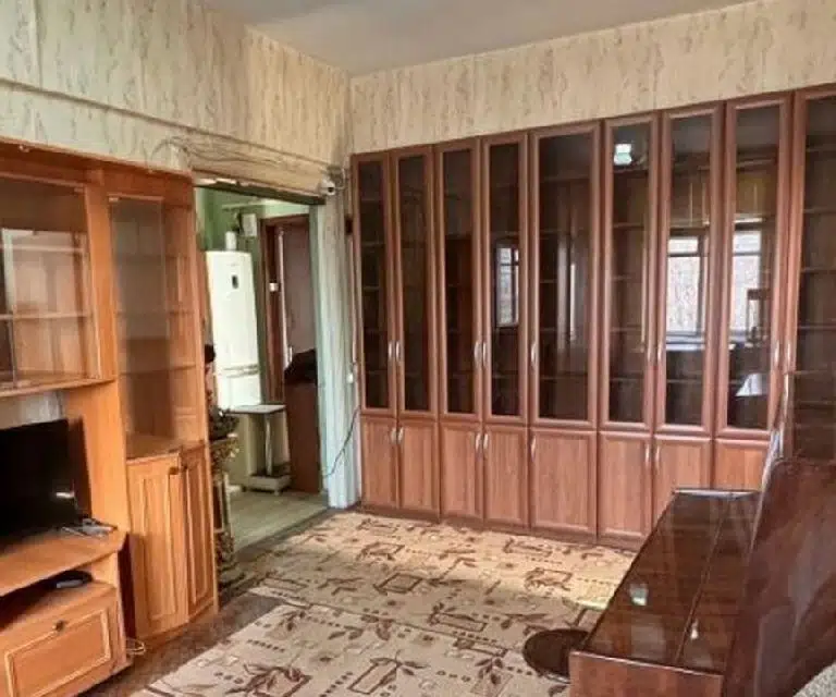 Продаётся 3-комнатная квартира, 70.5 м²