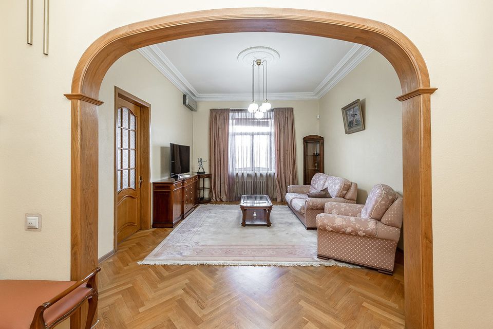 Продаётся 3-комнатная квартира, 81.3 м²