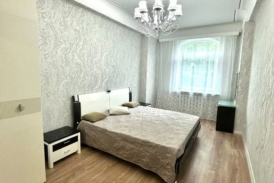 Продаётся 3-комнатная квартира, 97 м²