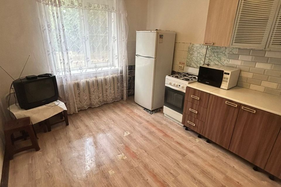 Продаётся 1-комнатная квартира, 39.3 м²