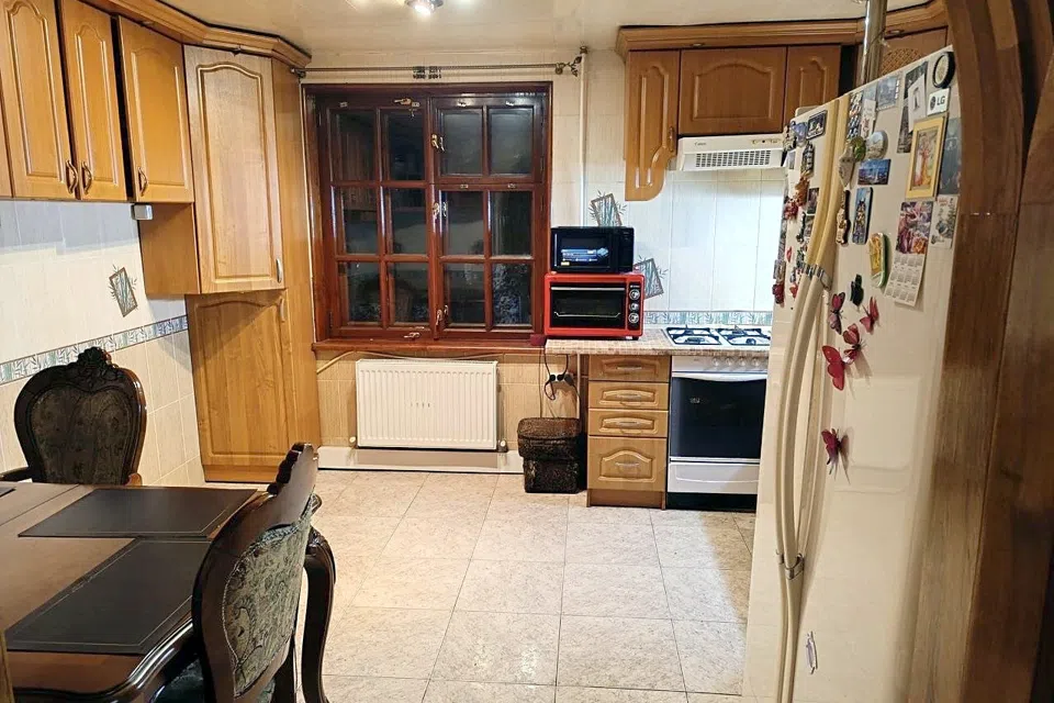 Продаётся 2-комнатная квартира, 65 м²