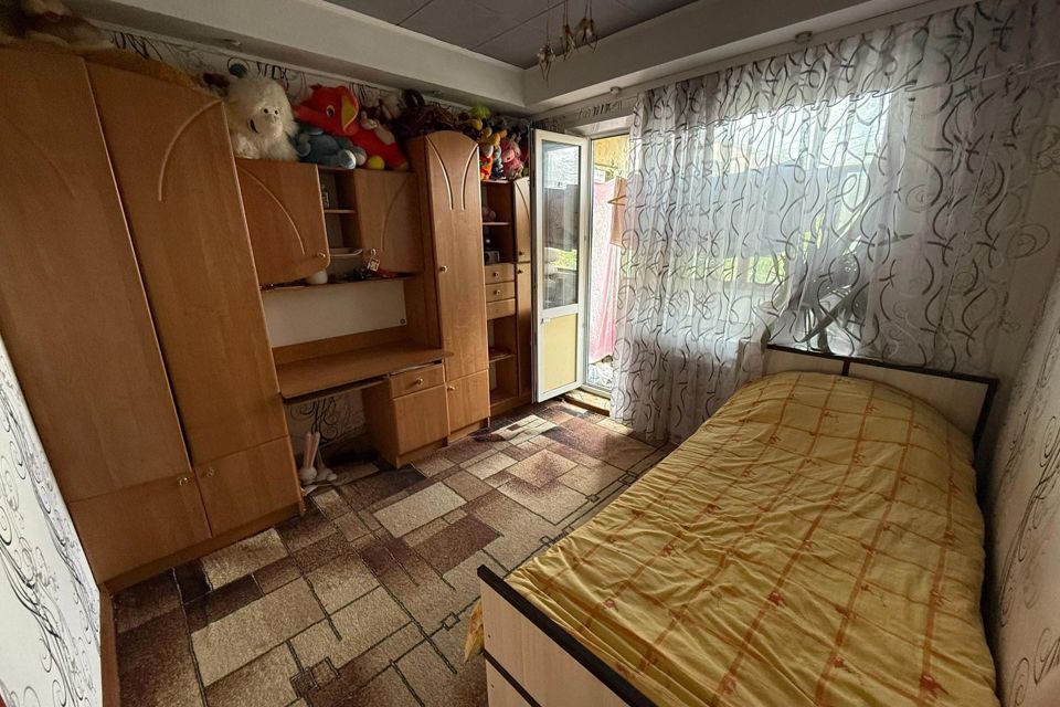 Продаётся 3-комнатная квартира, 64 м²