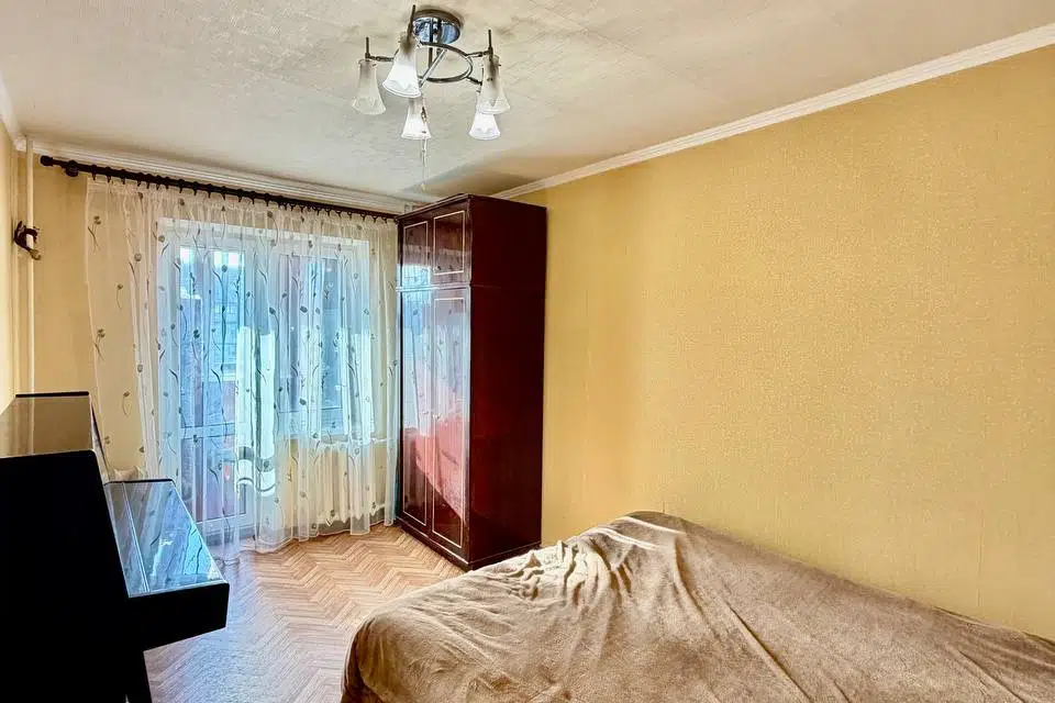 Продаётся 3-комнатная квартира, 63 м²