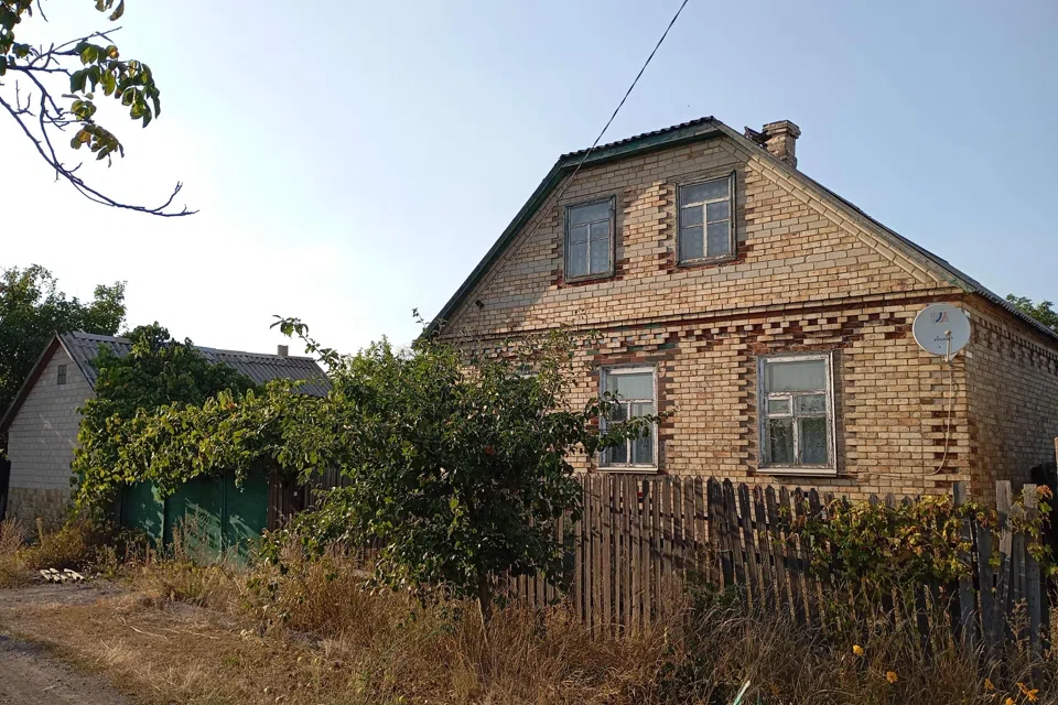 Продаётся 2-этажный дом, 246 м²
