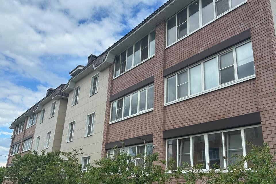 Продаётся 1-комнатная квартира, 37.9 м²