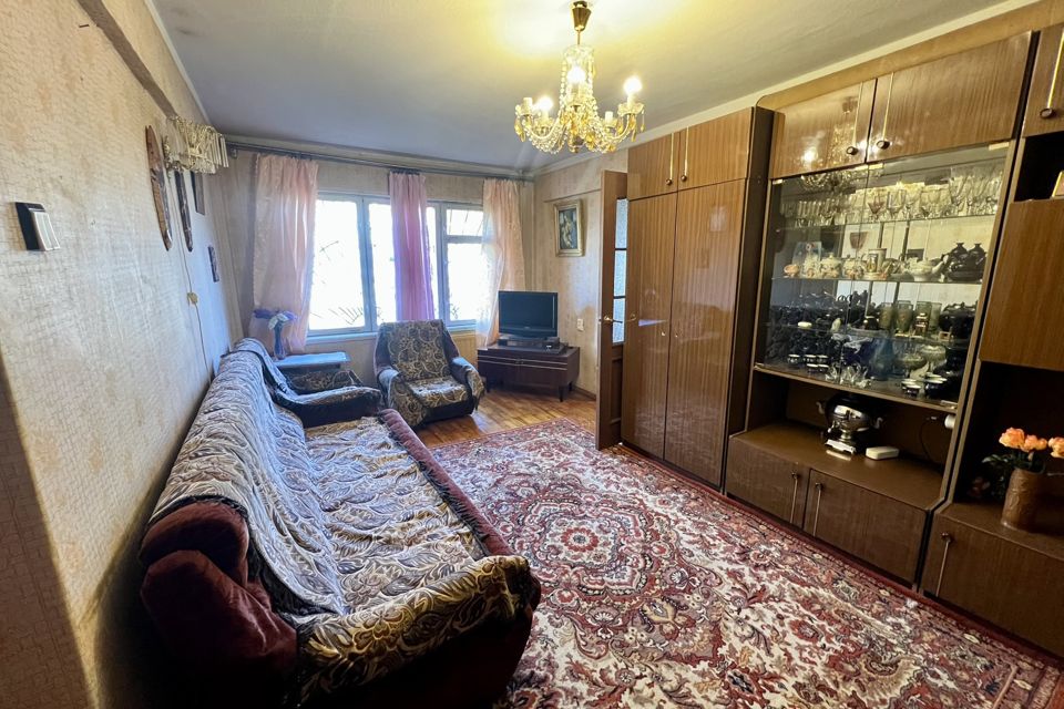 Продаётся 3-комнатная квартира, 55.7 м²