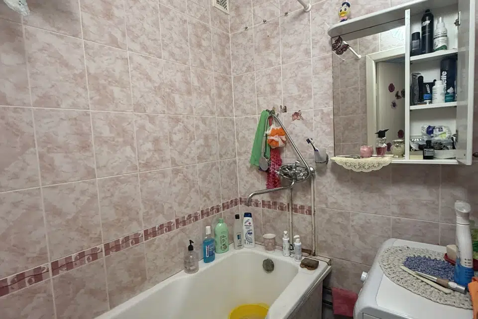 Продаётся 2-комнатная квартира, 43.3 м²