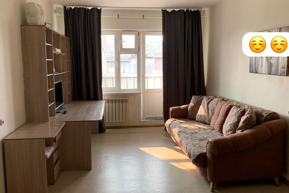 Продаётся 2-комнатная квартира, 70.4 м²