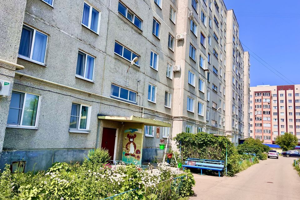 Продаётся 3-комнатная квартира, 63.6 м²