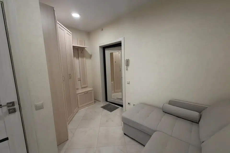 Продаётся 1-комнатная квартира, 53.3 м²