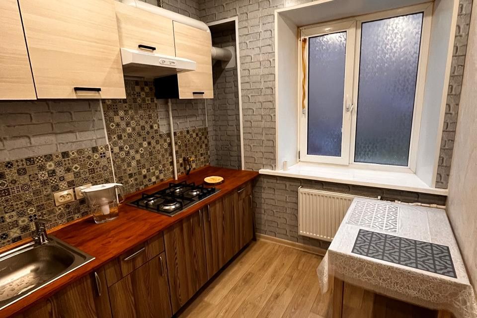 Продаётся 3-комнатная квартира, 63 м²