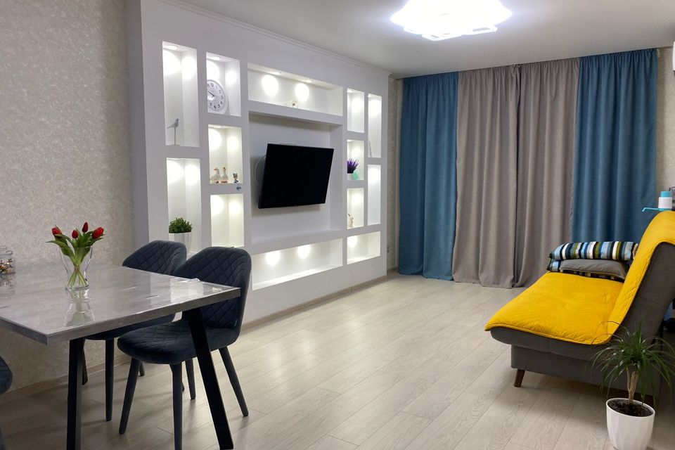 Продаётся 3-комнатная квартира, 65.2 м²