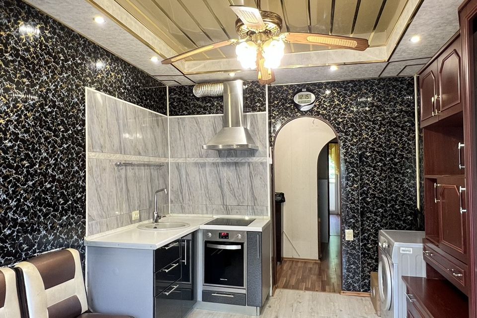 Продаётся 3-комнатная квартира, 62.2 м²