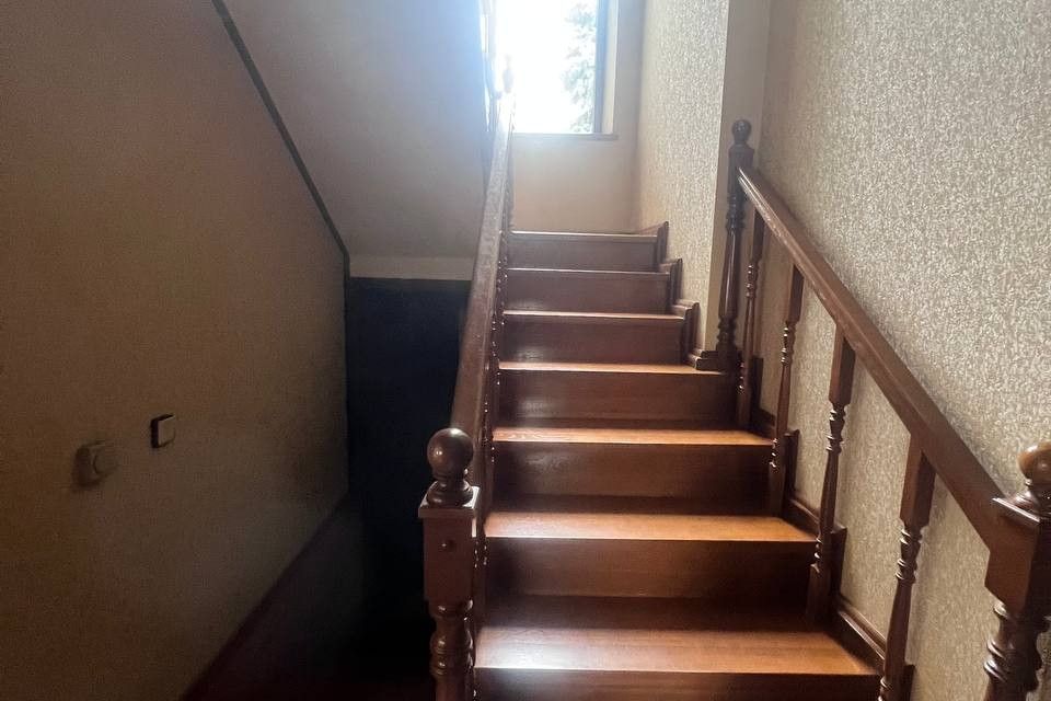 Продаётся 2-этажный дом, 270 м²