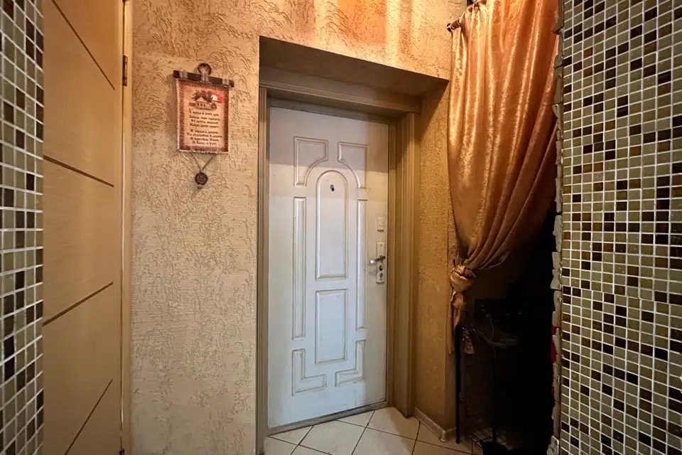 Продаётся 4-комнатная квартира, 95.5 м²