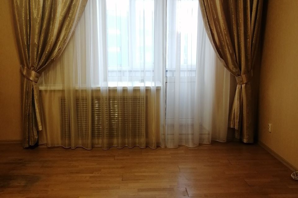 Продаётся 2-комнатная квартира, 74.3 м²