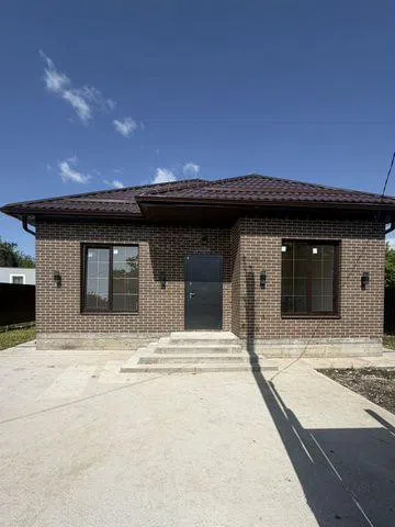 Продаётся 1-этажный дом, 108 м²
