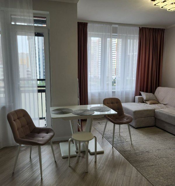 Продаётся 2-комнатная квартира, 47 м²