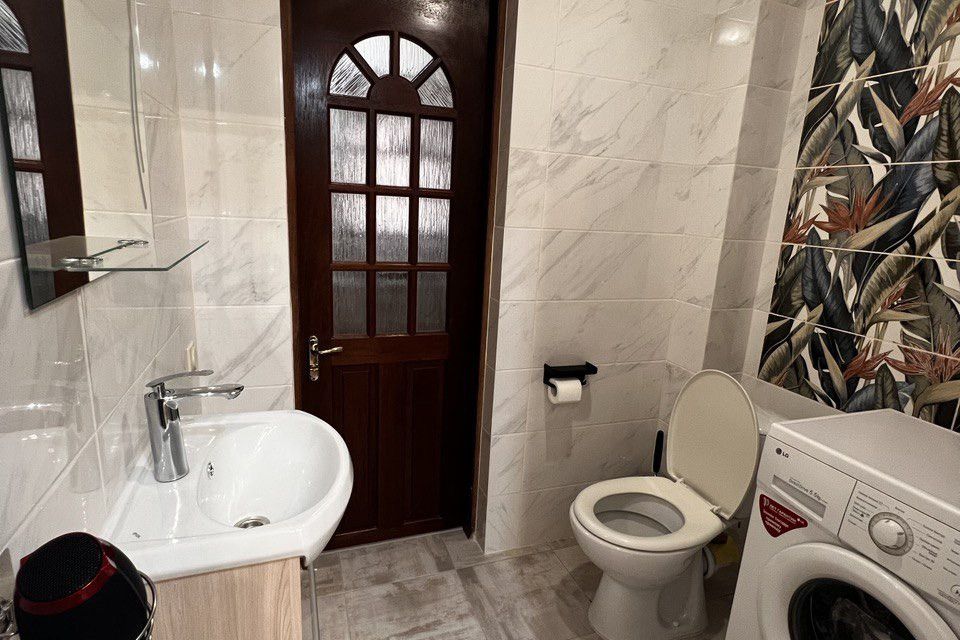 Сдаётся 2-комнатная квартира, 42 м²