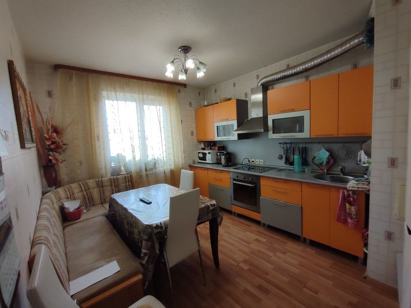 Продаётся 3-комнатная квартира, 64.2 м²