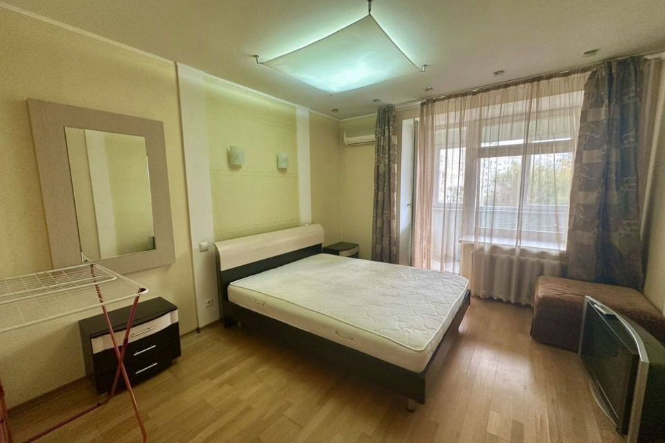 Продаётся 2-комнатная квартира, 70 м²