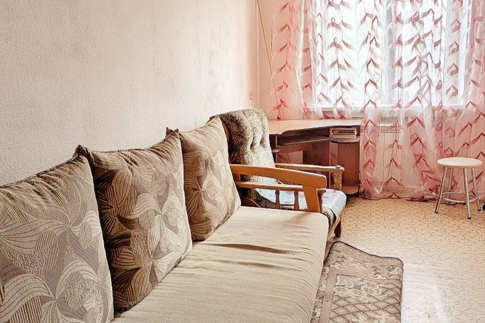 Продаётся 3-комнатная квартира, 56 м²